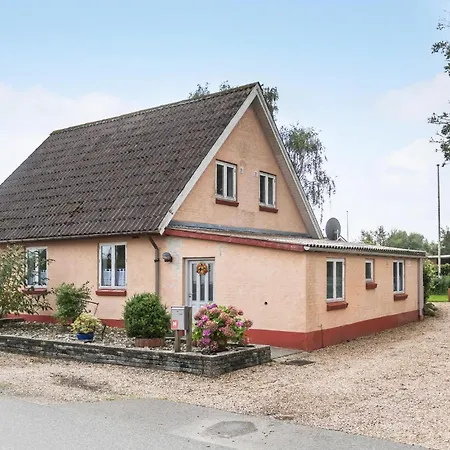 Tatil Evi In With Kitchen Oksbøl